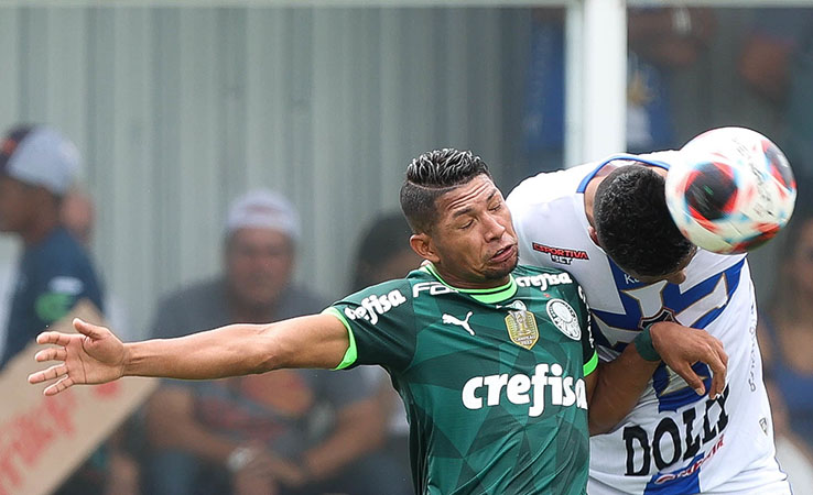 Palmeiras passa pelo Água Santa e segue como o melhor do