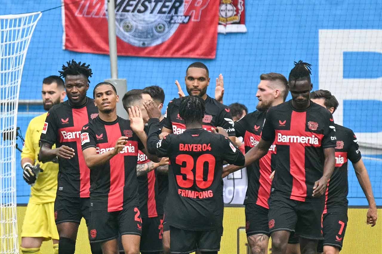 Bayer Leverkusen vence mais uma e conquista Bundesliga de forma invicta