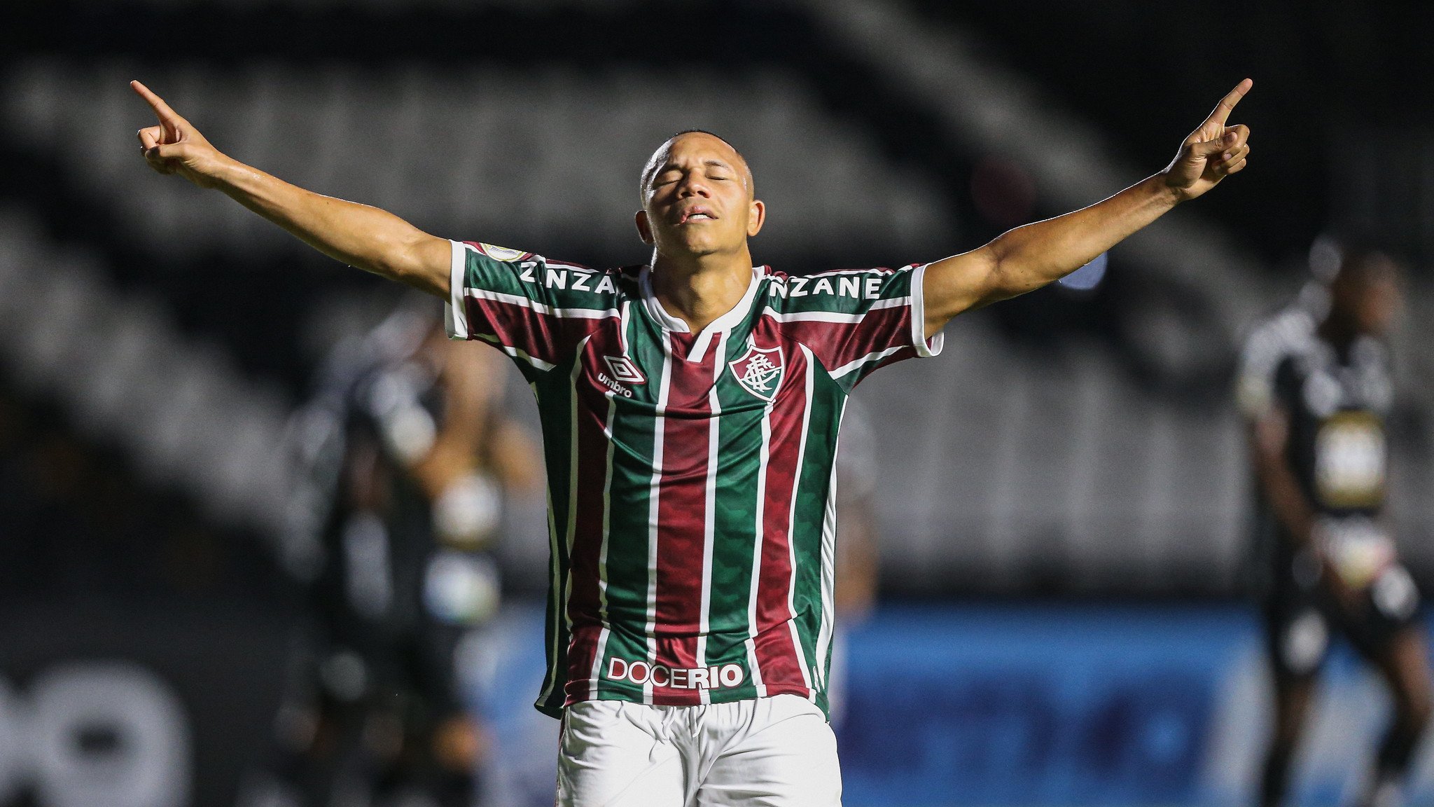 Wellington Silva se emociona após fazer o gol contra o Botafogo