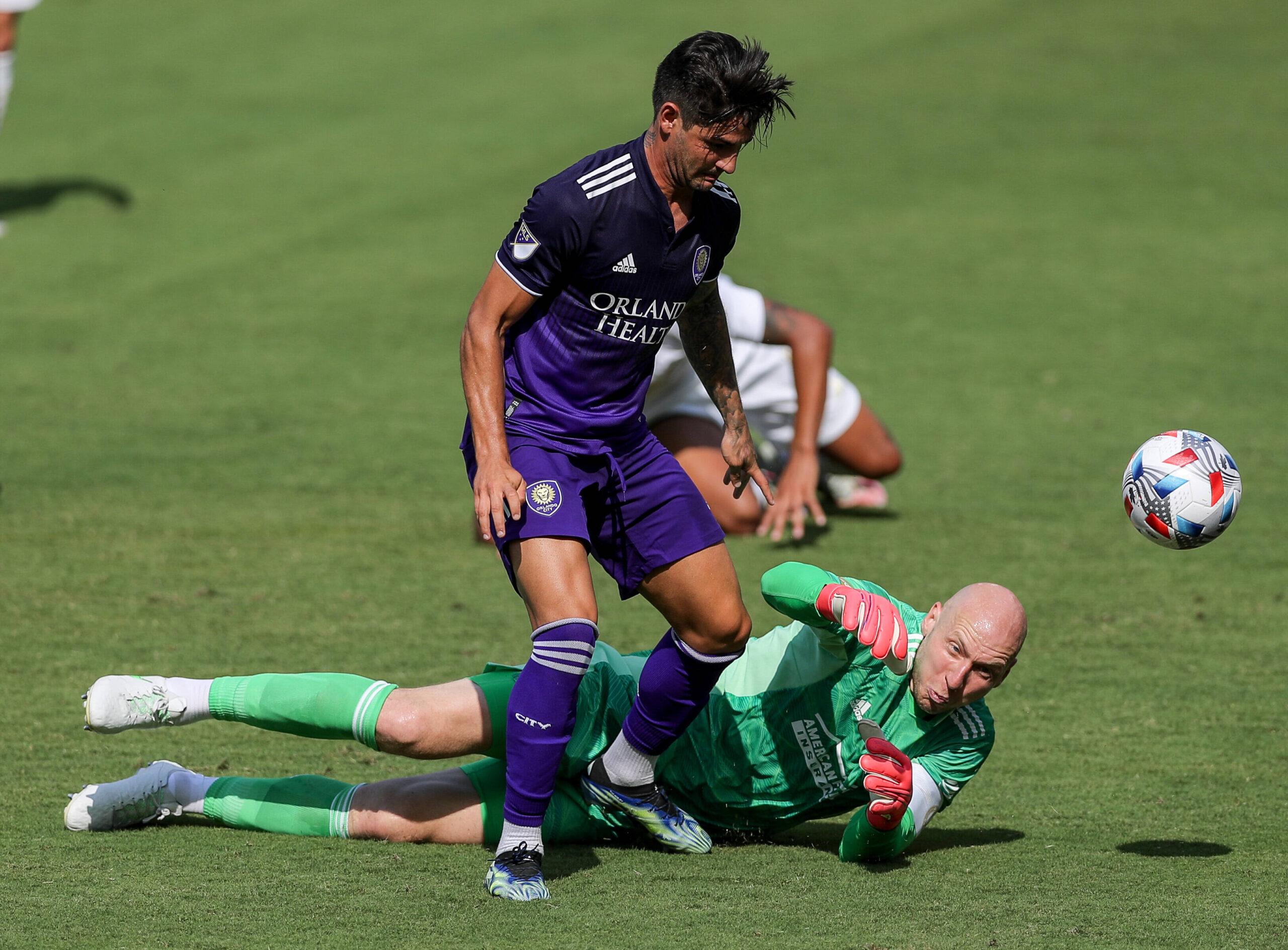 Alexandre Pato renova contrato com Orlando City por mais um ano