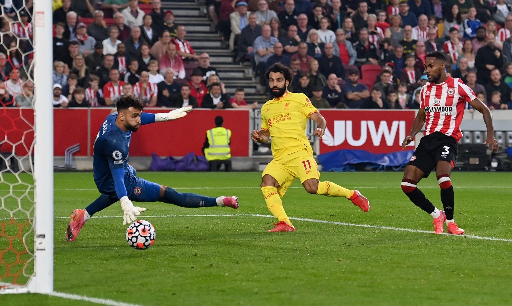 Liverpool arranca empate com City em clássico pela liderança