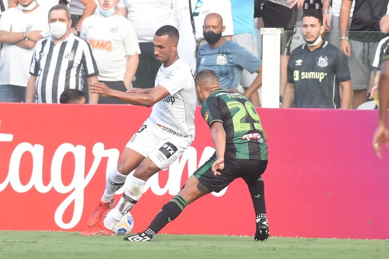 Angulo e Jhojan ganham respaldo com novo técnico no Santos: A