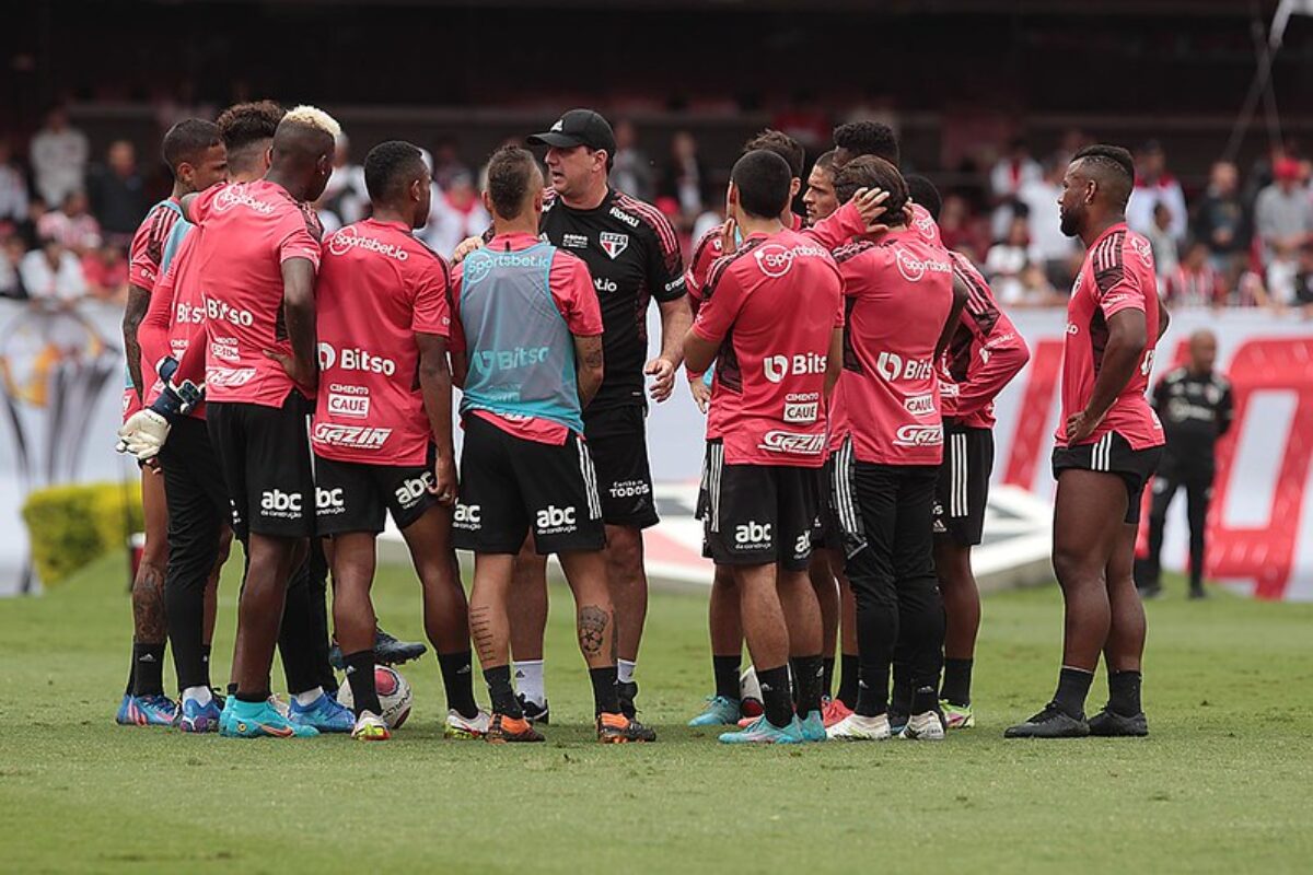 Ayacucho x São Paulo se livra altitude