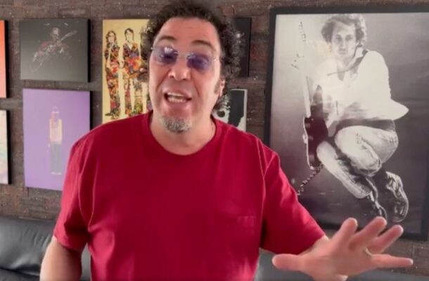 Foto: Reprodução de vídeo - Legenda: Casagrande também vai produzir um podcast 