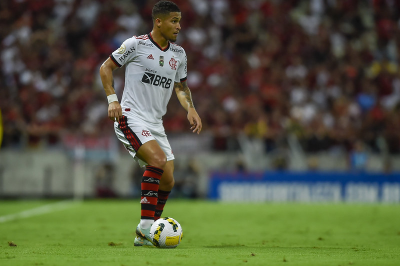 João Gomes promete retornar ao Flamengo