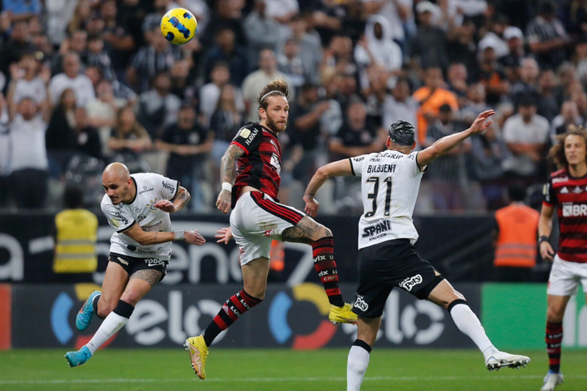 CBF Futebol on X: #brasileirao @rappinhood escalou o @Corinthians