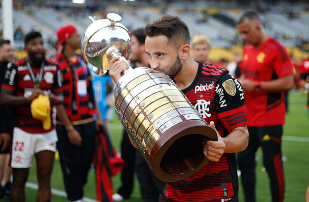 Foto: Marcelo Cortes/Flamengo  - Legenda: Everton Ribeiro é um dos grandes ídolos do Flamengo