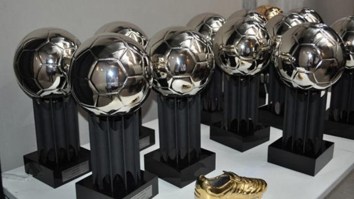 Prêmio Bola de Prata e esquenta para a Copa do Mundo agitam a