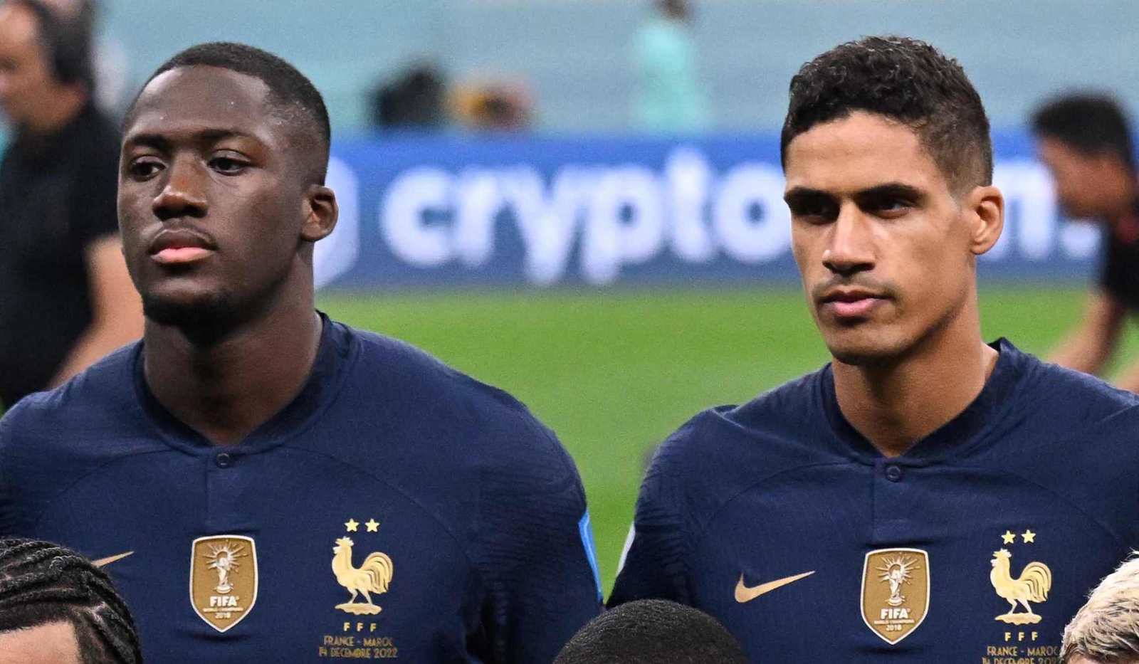 Mais dois jogadores franceses doentes