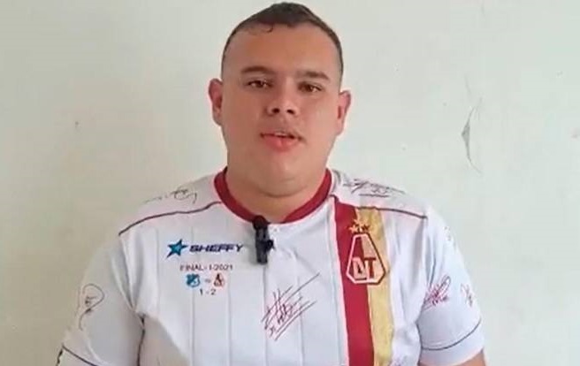 torcedor-publica-video-pedindo-desculpas-a-daniel-catano-Futebol-Latino