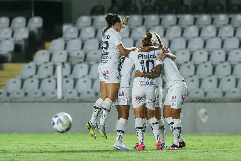 São Paulo enfrenta o Santos em busca de vaga na decisão do Paulista Feminino  - SPFC