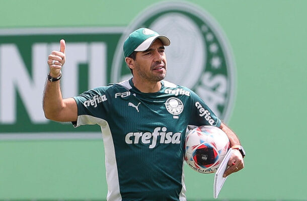Foto: Cesar Greco/Palmeiras - Legenda: Abel inicia mais uma temporada no Palmeiras