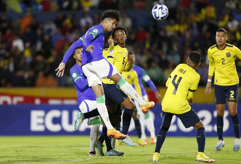 Mundial Sub-17: Brasil faz 3 a 1 no Equador e avança às quartas de