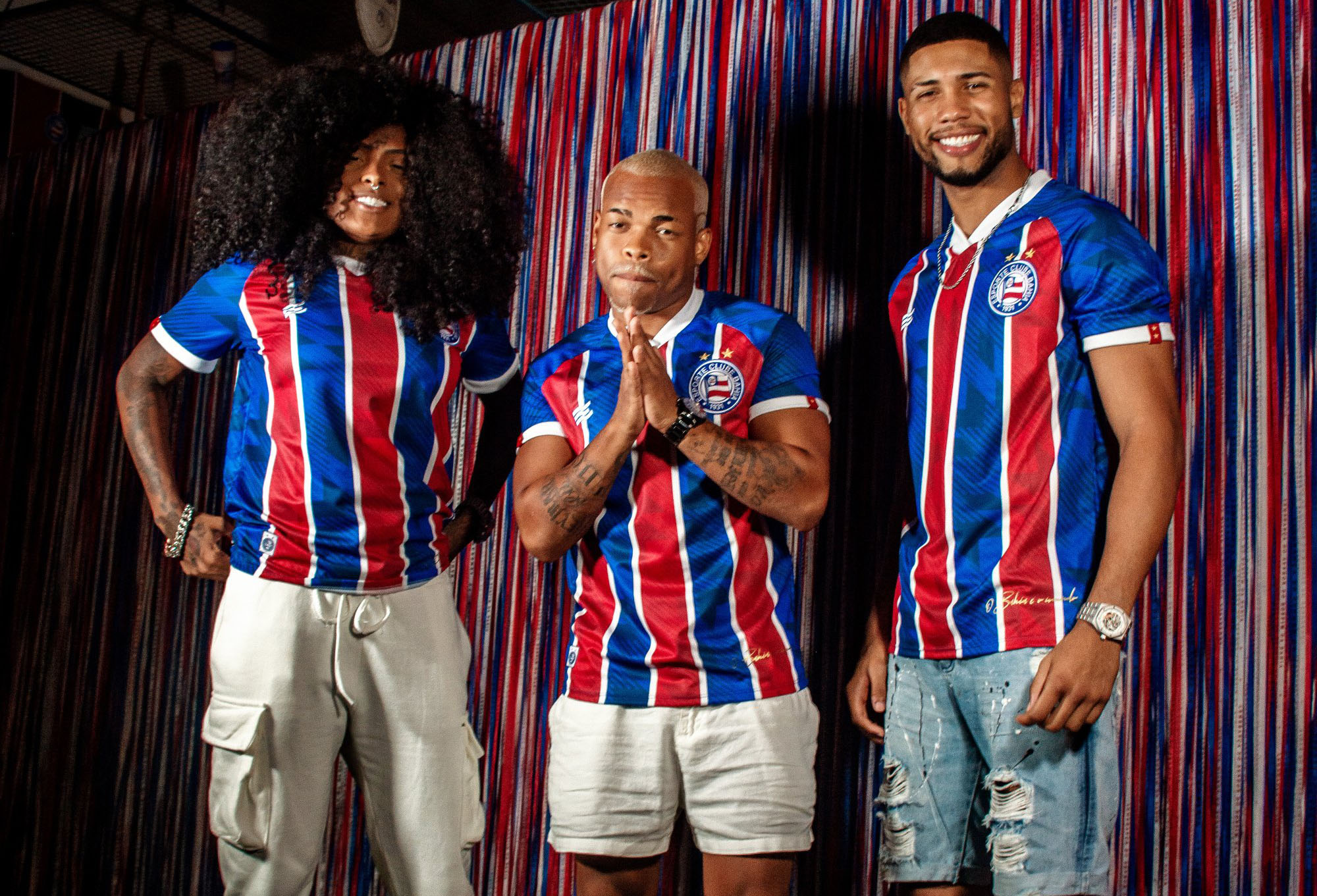 Bahia Lan A Novo Uniforme Tricolor Para Estrear Na S Rie Ajogada Ltimas Not Cias De Futebol