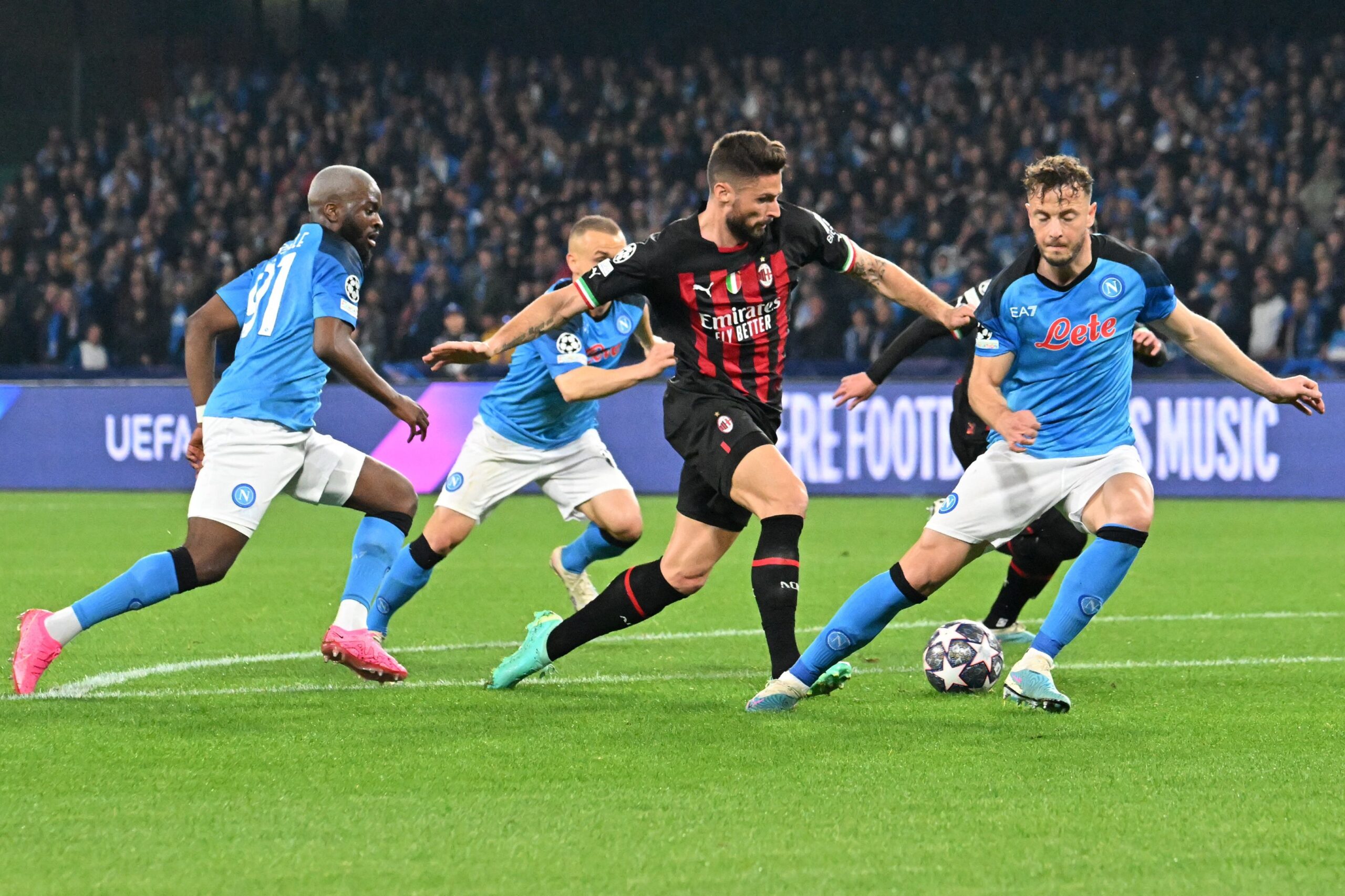 Com golaço de Pulisic, Milan vence Bologna na estreia do Italiano