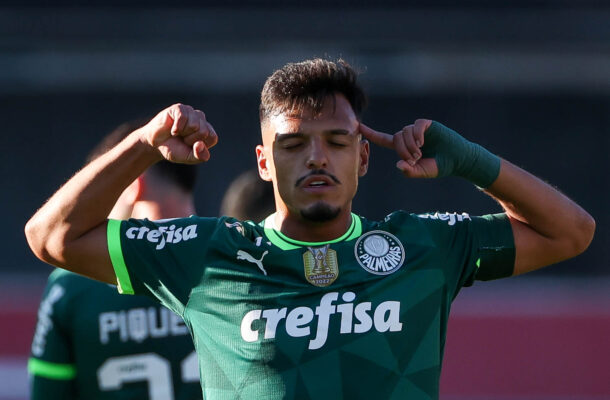 Palmeiras: Gabriel Menino passa por cirurgia e só volta a jogar em 2024