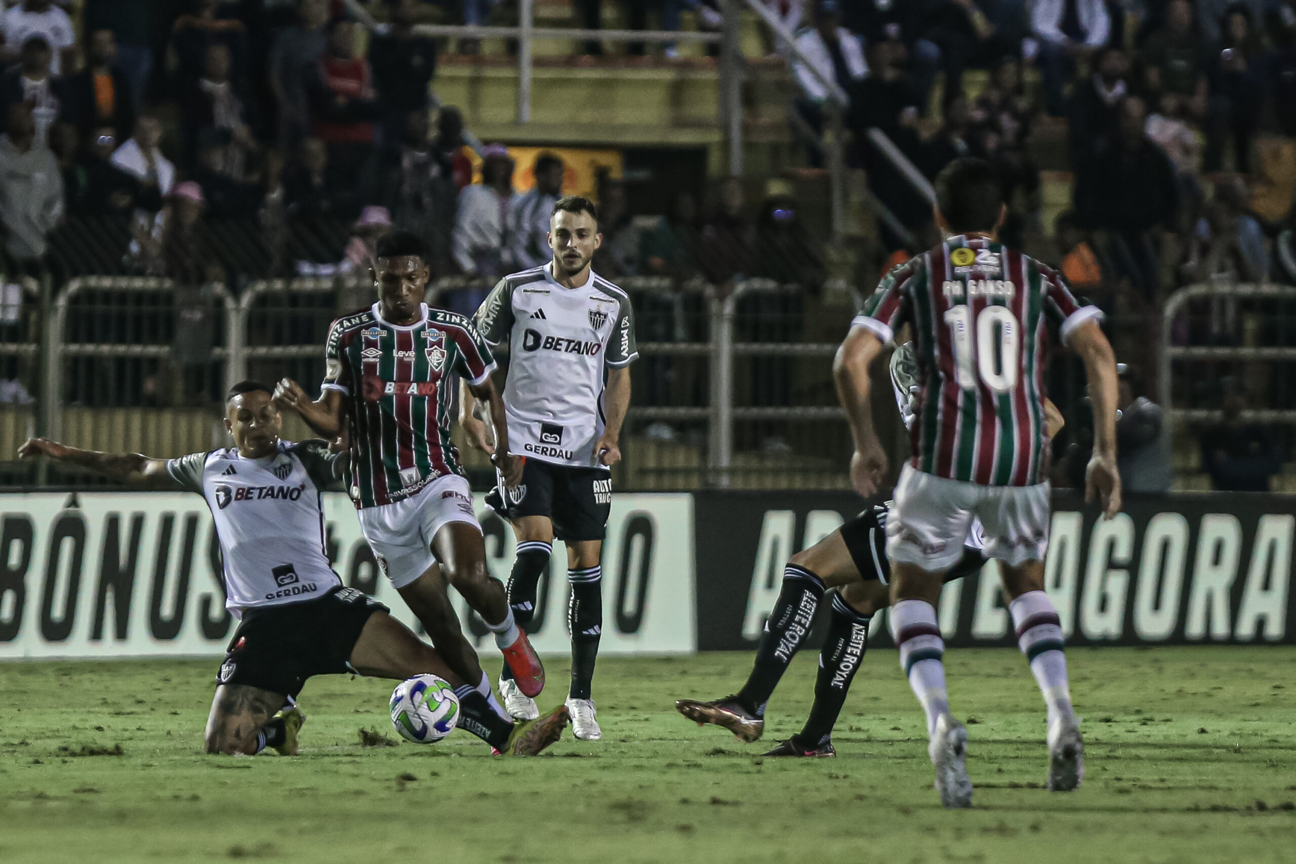 Fluminense x Bahia – onde assistir ao vivo, horário do jogo e escalações