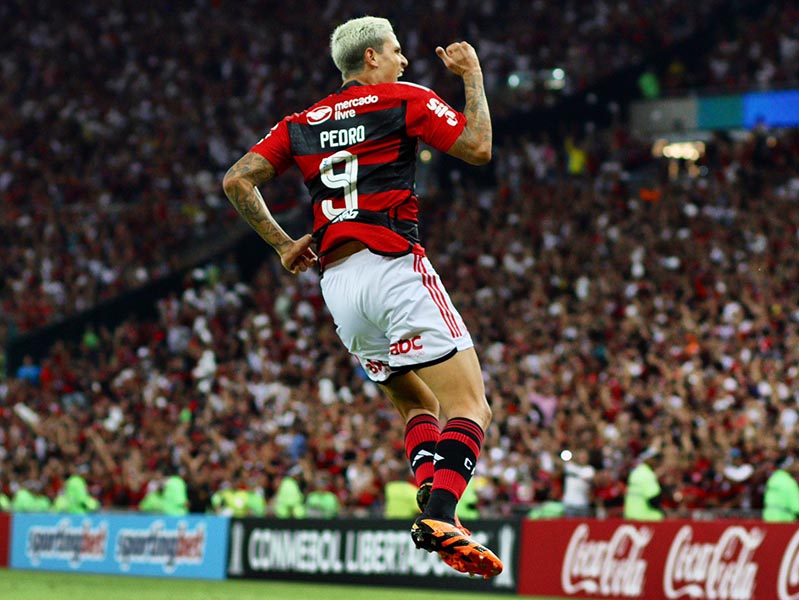 Atacante do Flamengo alcança marca expressiva em Brasília