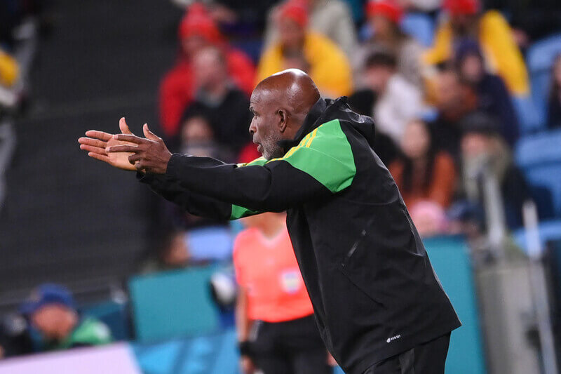 Treinador da Jamaica projeta jogo decisivo contra o Brasil no Mundial