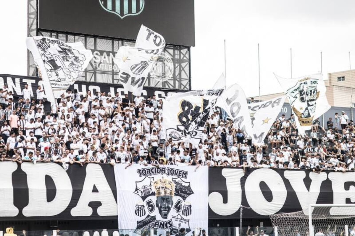 Clima de jogo: Santos faz treino aberto e torcida lota Vila BelmiroJogada  10