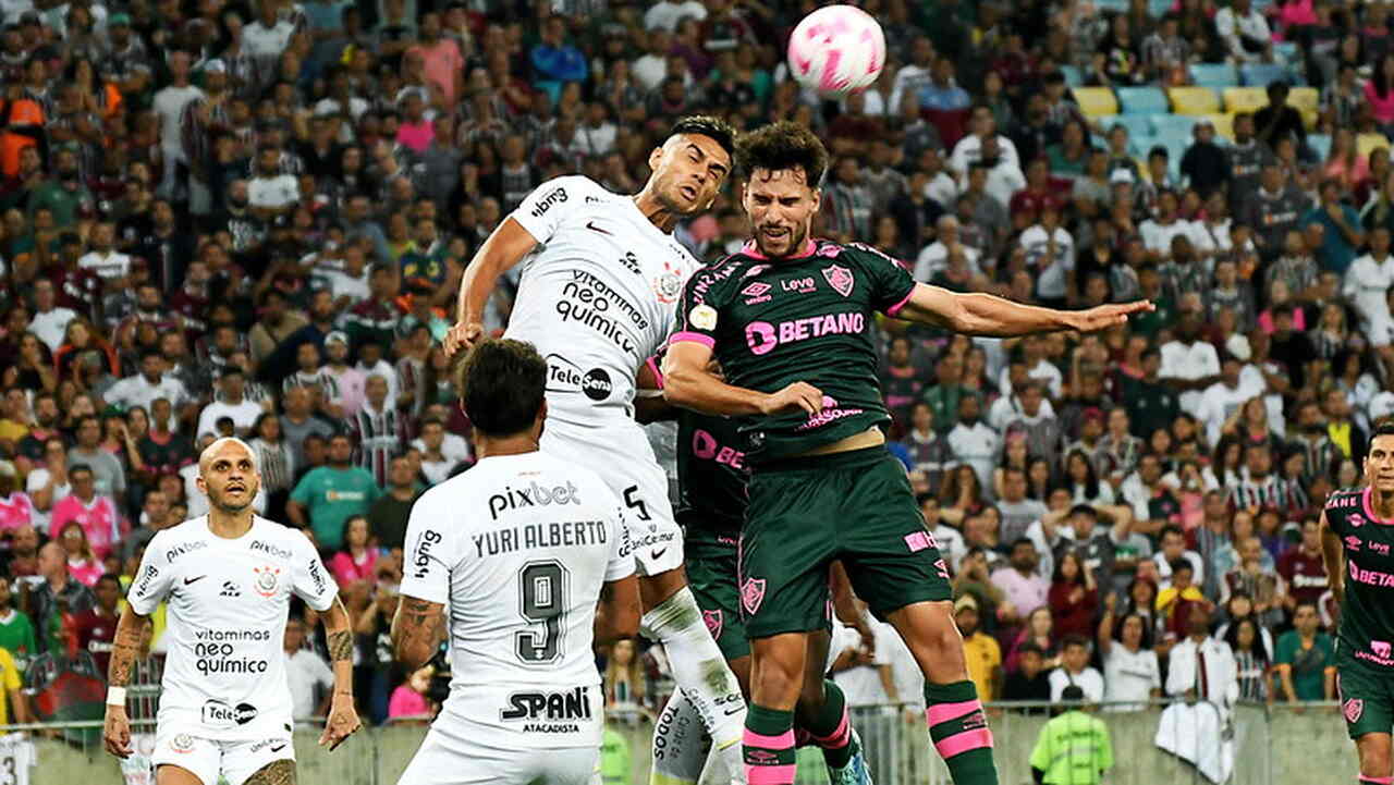Corinthians x Fluminense: duelo tem Timão ‘zerado’ e retrospecto recente favorável aos cariocas