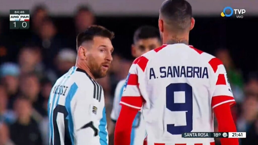 Argentina derrota Paraguai e lidera as Eliminatórias