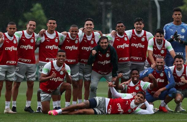 Foto: Cesar Greco/Palmeiras - Legenda: Pré-temporada palmeirense começa a todo vapor