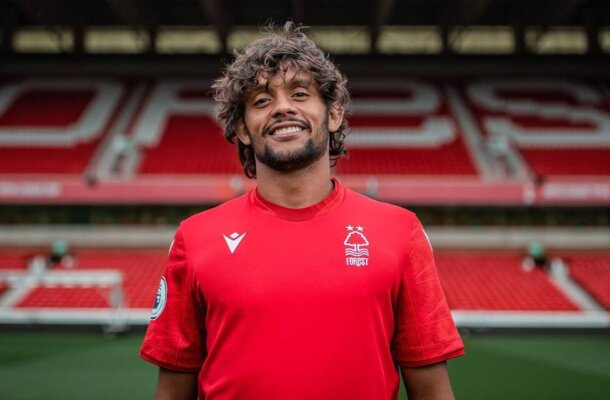 Foto: Divulgação/Nottingham Forest - Legenda: Gustavo Scarpa está nos planos do Atlético 