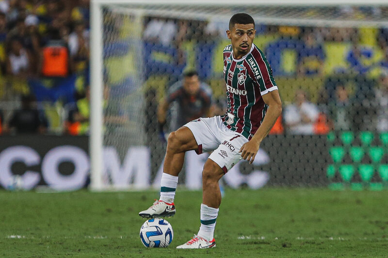 Volante do Fluminense atrai olhares do futebol europeu