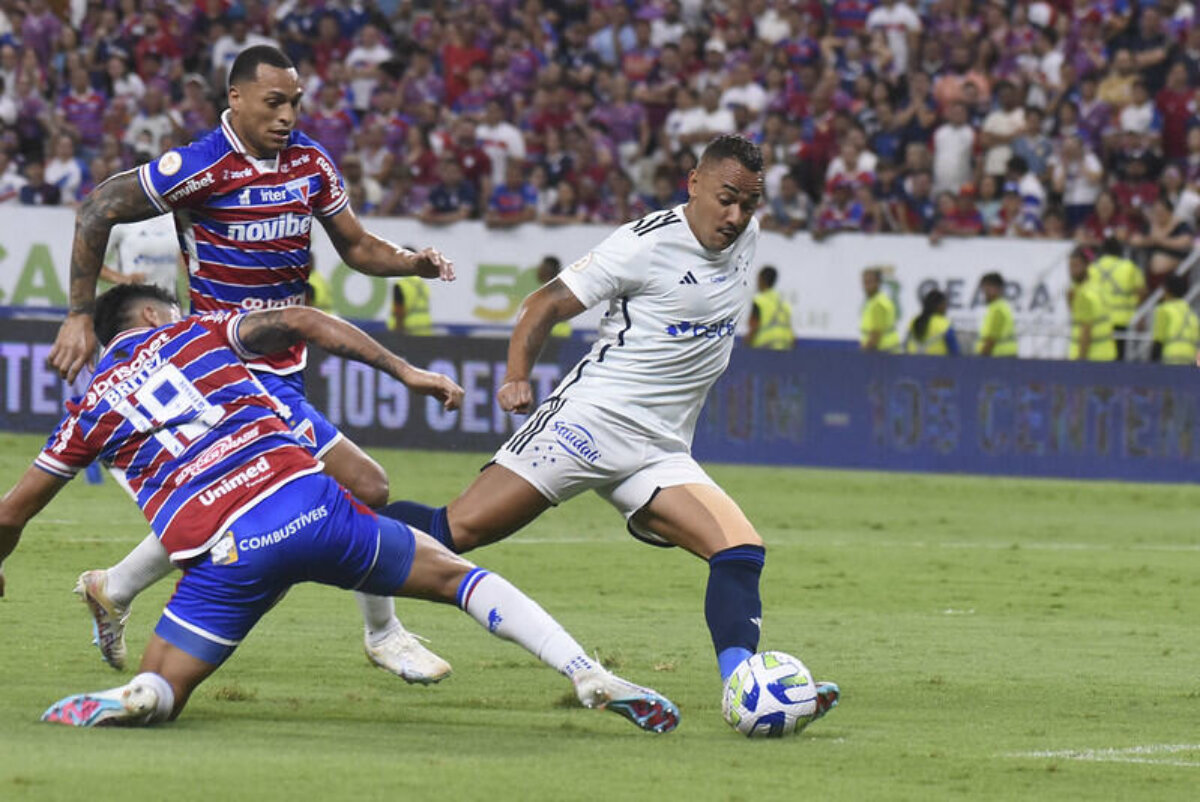 Vasco vence América em jogo atrasado e deixa zona de rebaixamento após 18  rodadas