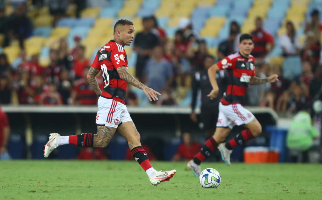 Cebolinha em campo pelo Flamengo