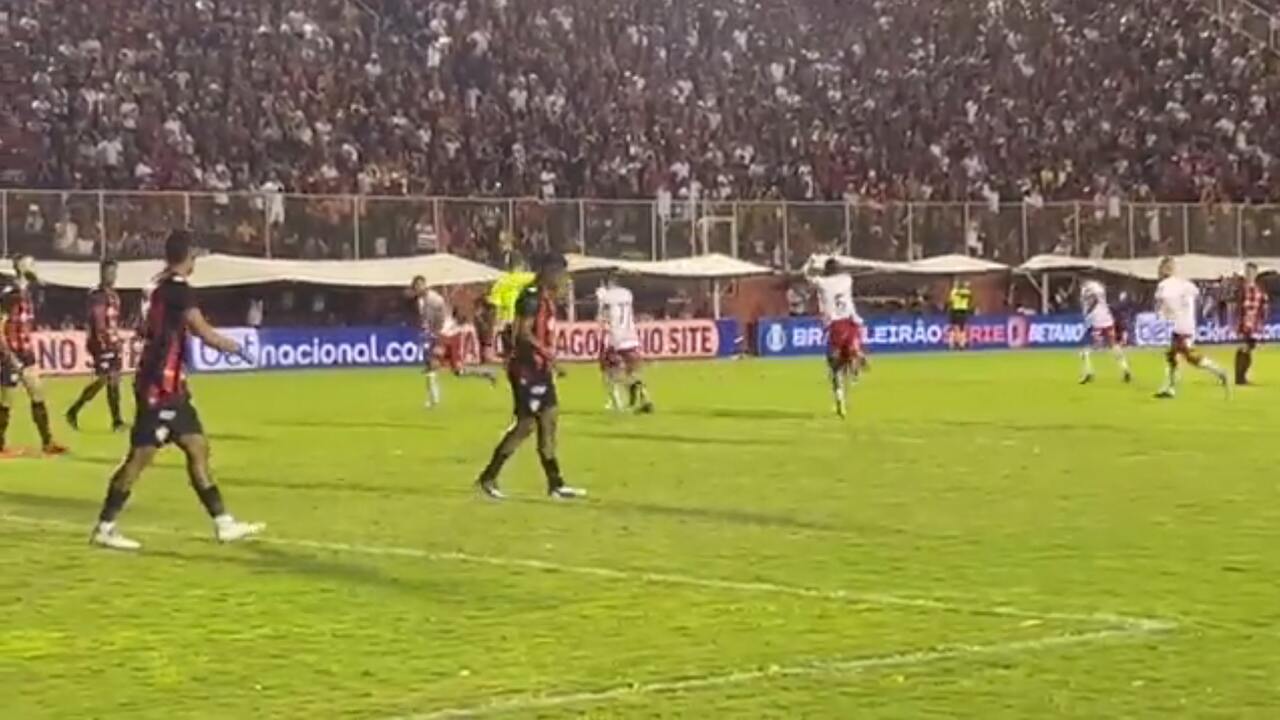 Vitória fica no empate contra o Vila Nova