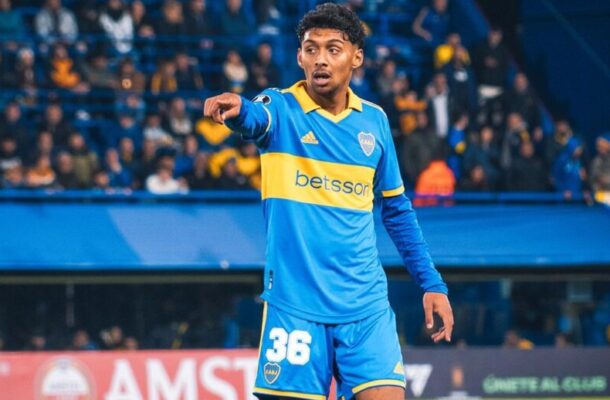 Foto: Divulgação/Boca Juniors - Legenda: Cristian Medina se tornou um dos destaques do Boca Juniors e chama atenção do Botafogo