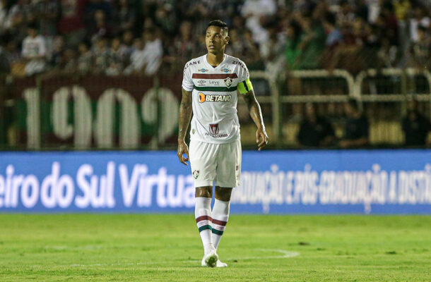 Foto: Lucas Merçon/FFC - Legenda: Zagueiro do Fluminense recebe elogios de Marcão