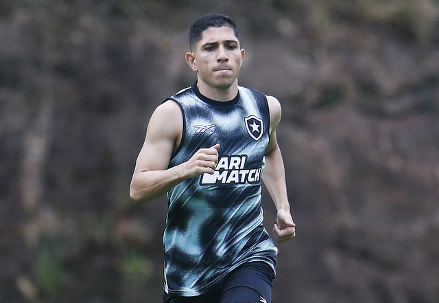 Savarino é um dos reforços do Botafogo para 2024