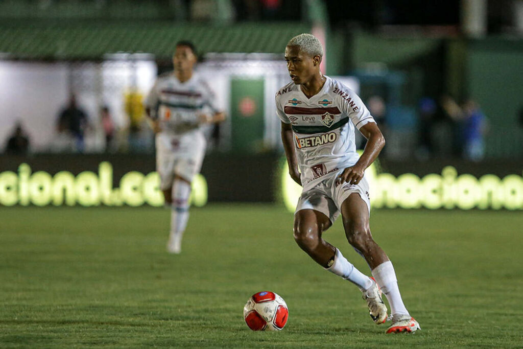 Fluminense e Nova Iguaçu medem forças no fim de semana