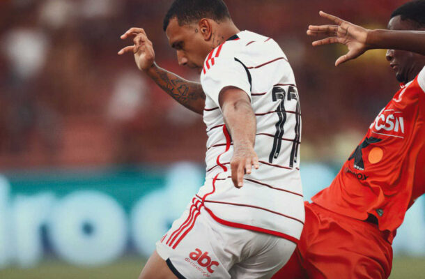 Foto: Gilvan de Souza / CRF - Legenda: Flamengo passa por mais um rival na Copinha