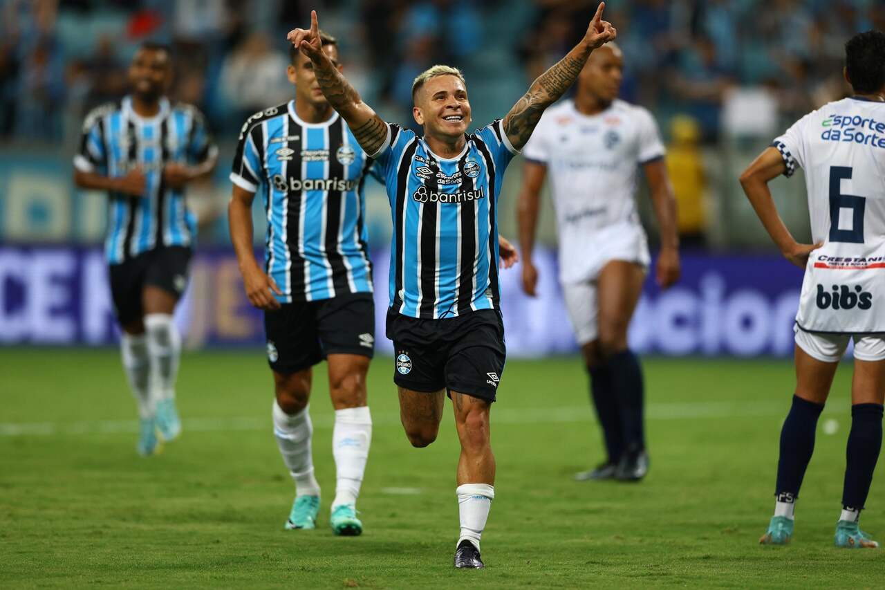 Renato Gaúcho analisa vitória do Grêmio
