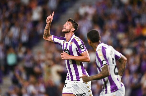 Foto: Divulgação/Real Valladolid - Legenda: Com 1,96 metro, Gustavo Henrique se destaca pelo jogo aéreo