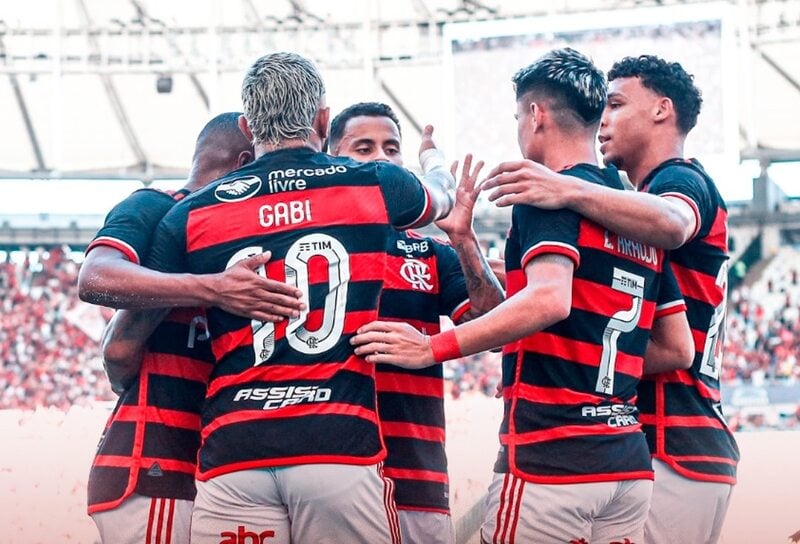 Goleiro do Flamengo fala após vitória no Maracanã