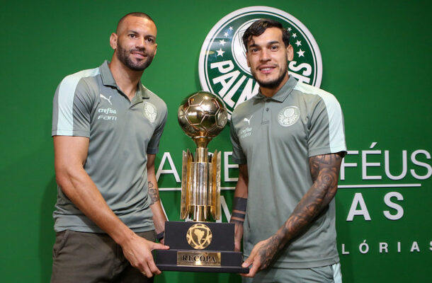 Weverton, Gómez, Mayke e Rocha podem igualar Dudu, em campo; veja os maiores campeões pelo Palmeiras!