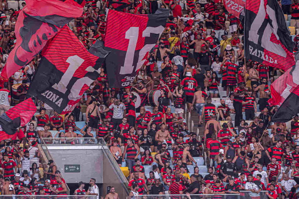 Flamengo e Palestino se enfrentam no Maracanã