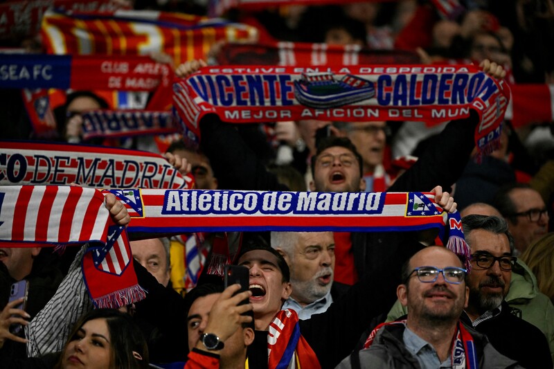 Vini Jr volta a ser alvo de racismo da torcida do Atlético de Madrid