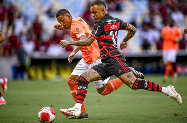 Já sem Gabigol, o Flamengo foi para a decisão contra o Nova Iguaçu e não setiu a ausência do ídolo. O time venceu por 3 a 0, com dois gols de Pedro e de Ronald, contra. O time praticamente encaminhou o título do Campeonato Carioca. Foto: Marcelo Cortes/CRF