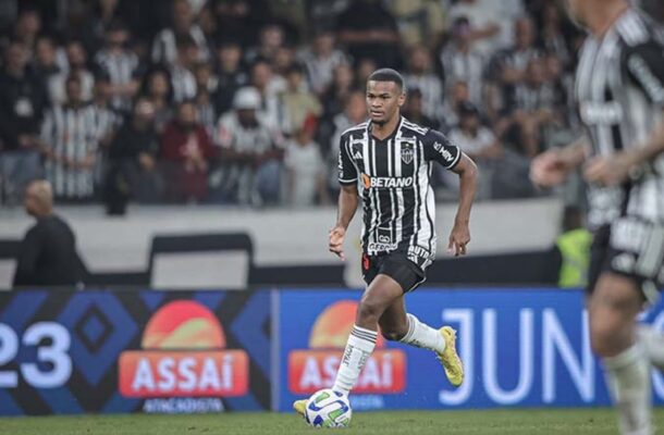 ALISSON - Entrou no lugar de Arana, mas jogou à frente. Contudo, muito mal. Errou passes e perdeu a bola no lance do segundo gol do Vasco. NOTA 4,0. Foto: Pedro Souza / Atlético