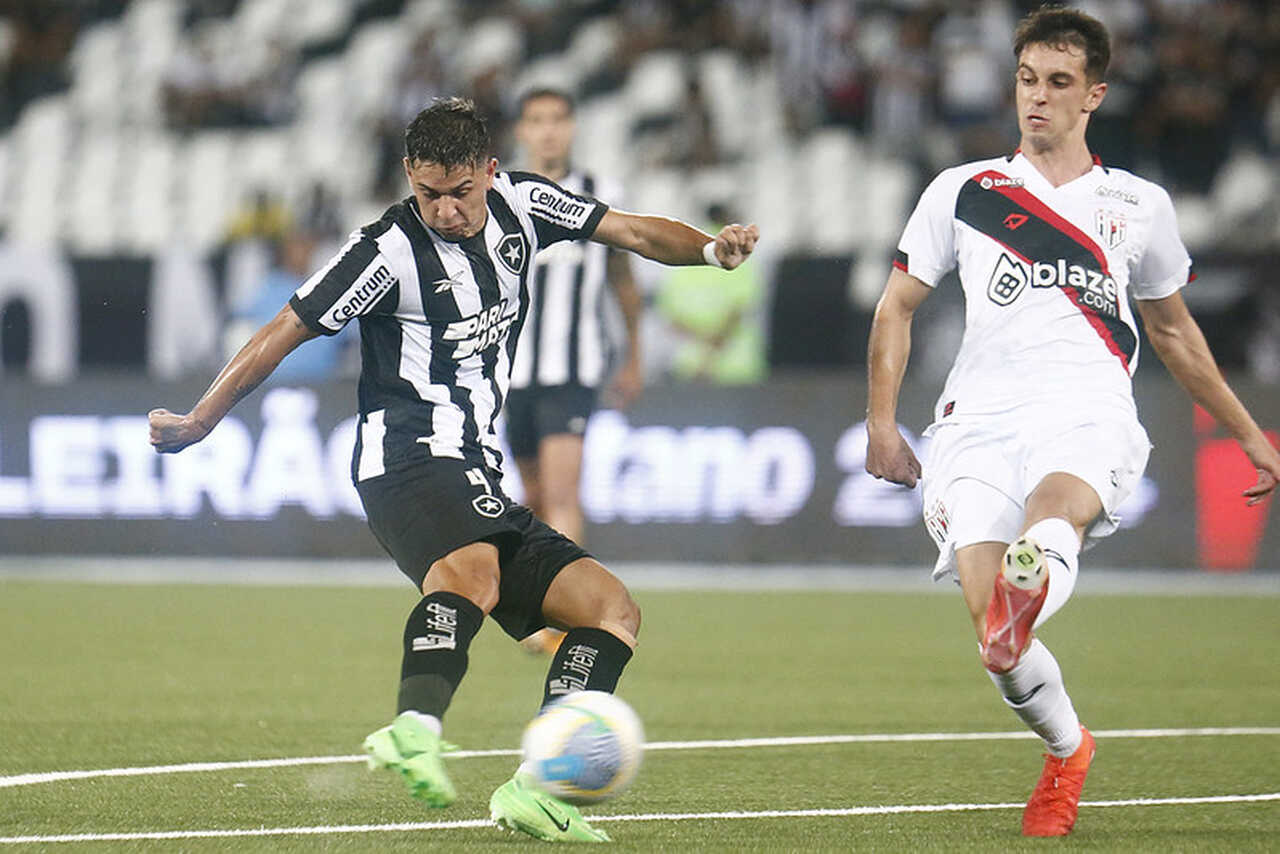 Atuações do Botafogo contra o Atlético-GO: Aleluia!