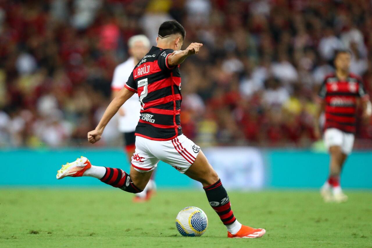 Atuações do Flamengo contra o São Paulo: De La Cruz, maestro da vitória