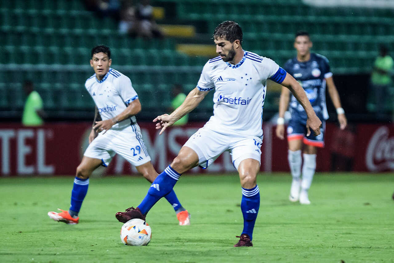 Atuações do Cruzeiro contra o Alianza: Lucas Silva é o craque na Colômbia