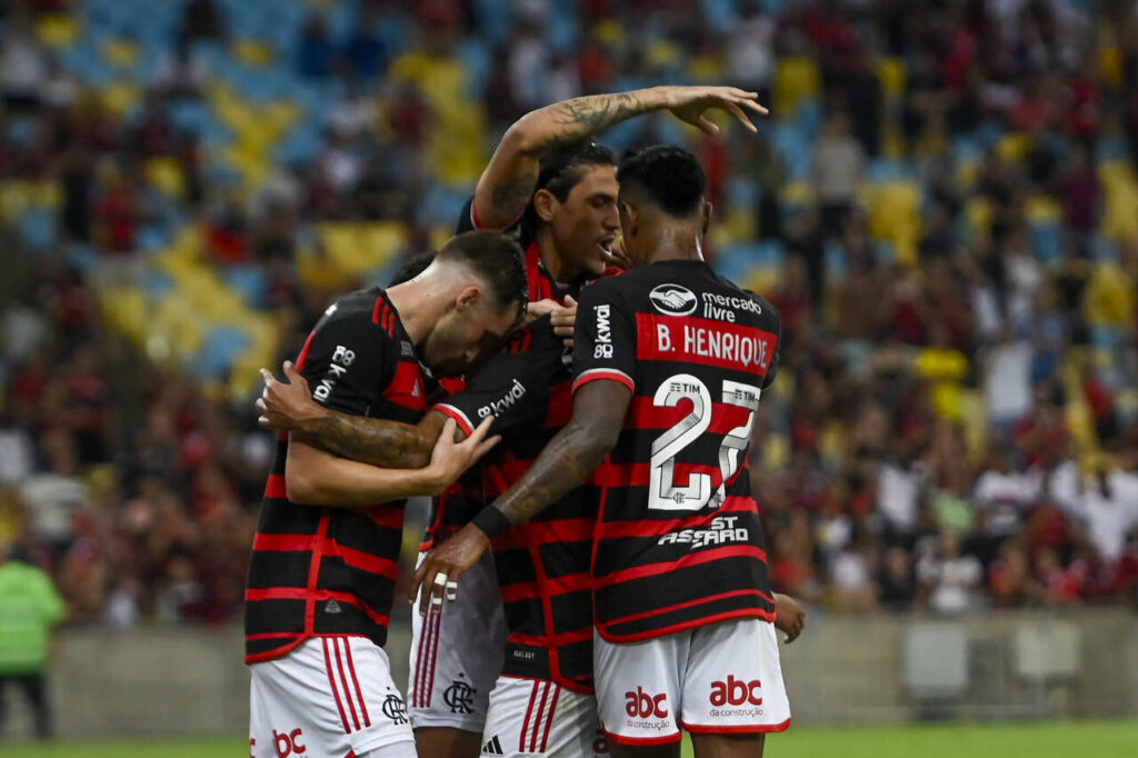 Flamengo vence Amazonas no Maracanã