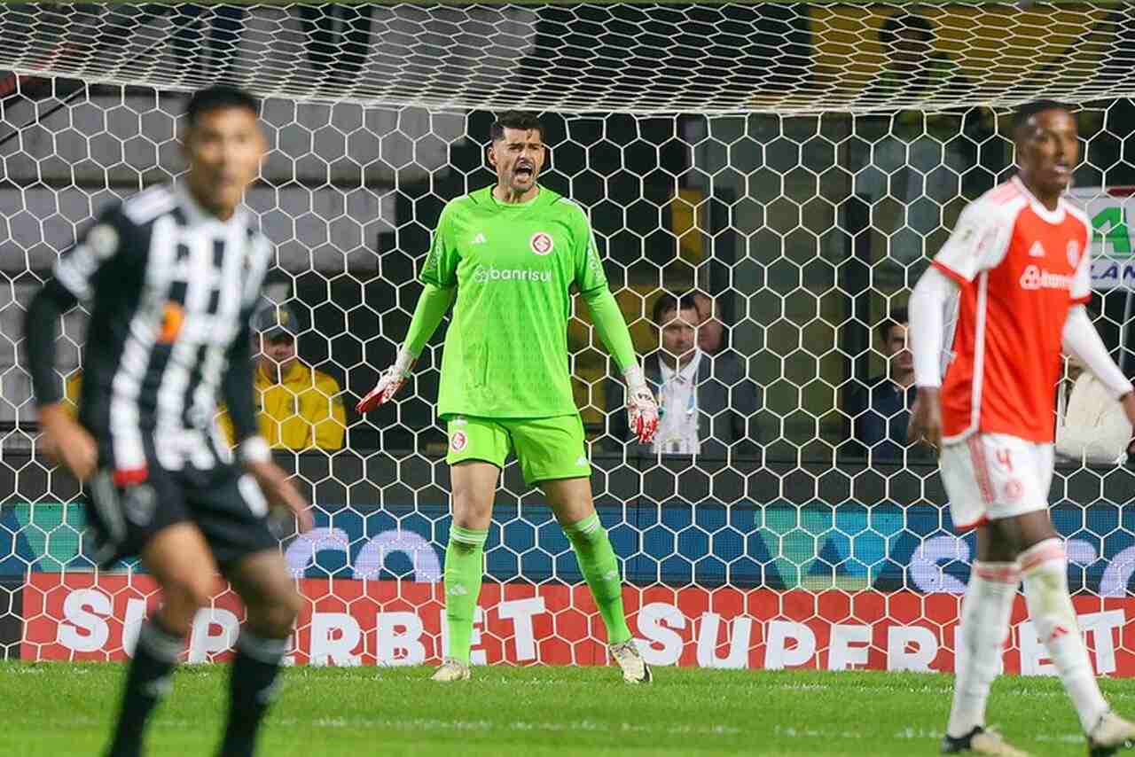 Fabrício sinaliza iminente saída do Internacional: ‘Não devo permanecer’